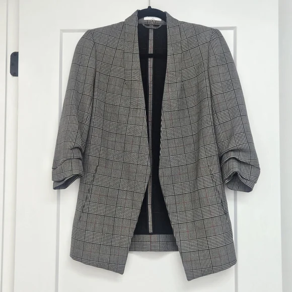 OLD BABATON Power Blazer Grey Glen Plaid 3/4 Sleeves Shawl collar Size 0 Aritzia - Picture 2 of 9